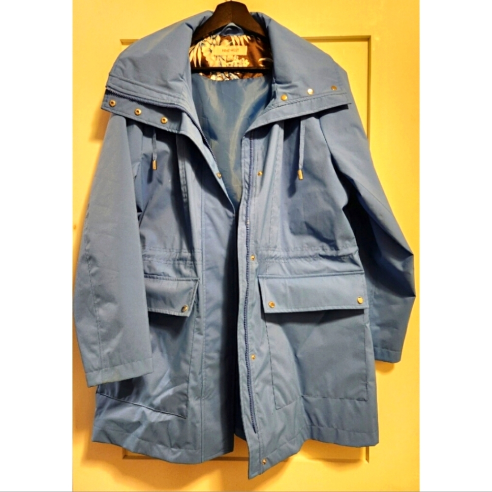 NWOT Nine West Mac Hooded Rain Coat